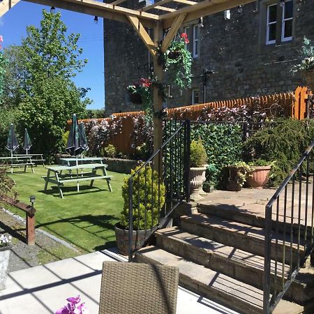 Blenkinsopp Castle Inn Greenhead Экстерьер фото